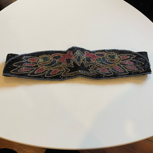Vintage 1980s Beaded Belt Velcro Closure - Picture 3 of 5